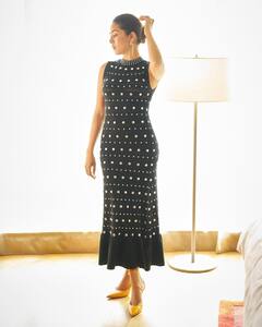 PICS: Mira Kapoor Looks Jaw-Dropping In Black Dress Adorned With Metallic Accents