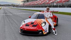 Ajith Kumar:துபாய் கார் ரேஸில் அஜித் குமார் அணி  வெற்றி - கொண்டாட்ட புகைப்படங்கள்!