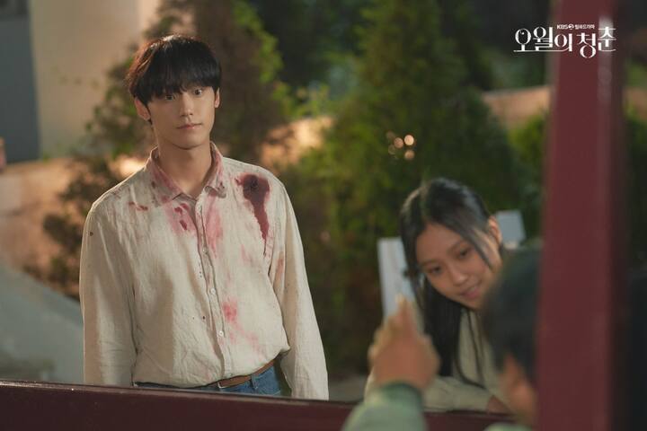 Youth of May: Set during the 1980 Gwangju Uprising, medical student Hee-tae (Lee Do-hyun) delays his graduation due to trauma. With friend Kyung-soo (Kwon Young-chan), they open an illegal clinic for students on the run. Nurse Myung-hee (Go Min-si) stands up against injustice, and sparks fly between her and Hee-tae as they fall in love.