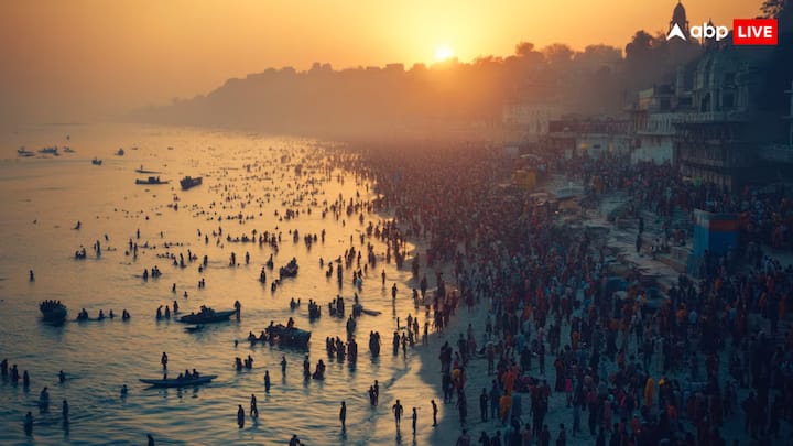 उत्तर-प्रदेश के प्रयागराज में आयोजित होने वाले महाकुंभ की शुरुआत होने में अब सिर्फ चंद घंटे ही बचे हैं. कल यानी 13 जनवरी से प्रयागराज में महाकुंभ मेला शुरु हो जाएगा. जिसमें देश-दुनिया से लोग आएंगे.