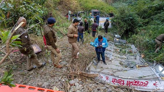 4 Dead, Over Dozen Injured After Bus Falls Into 100-Metre Deep Gorge In Uttarakhand
