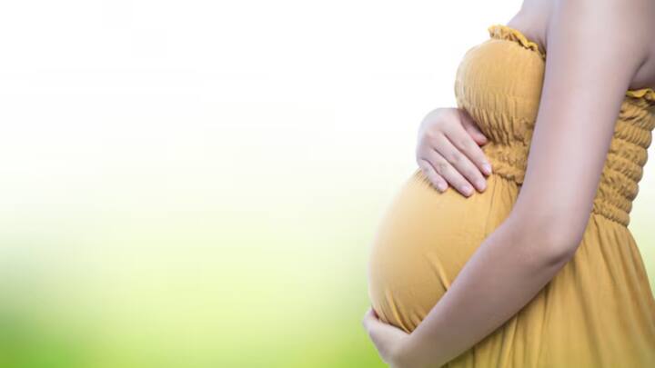 यह योजना 1 जनवरी से शुरू की गई है. इस योजना में केवल वही महिलाएं शुमार होंगी जो किसी यूनिवर्सिटी या कॉलेज की रेगुलर छात्रा हो.