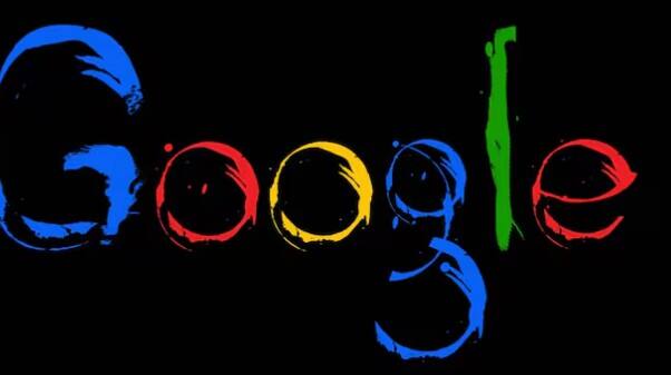 બોમ્બ બનાવવા અથવા અન્ય ખતરનાક સામગ્રી તૈયાર કરવાની રીતો માટે ગૂગલ પર સર્ચ કરવું એ આતંકવાદને લગતી પ્રવૃત્તિઓમાં સંડોવણી તરીકે ગણી શકાય. આ રાષ્ટ્રીય સુરક્ષા માટે ખતરો છે અને તમને જેલમાં મોકલી શકે છે.