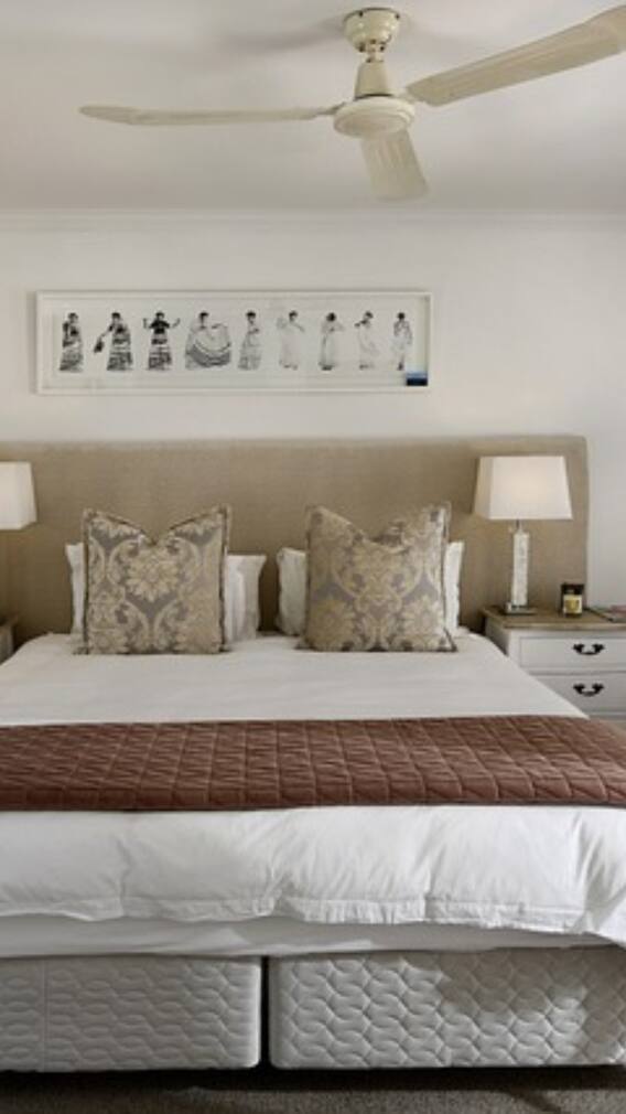 रिलेशनशिप स्टेटस जानने के लिए कौन-सा डॉक्युमेंट देखेंगे OYO रूम्स वाले?