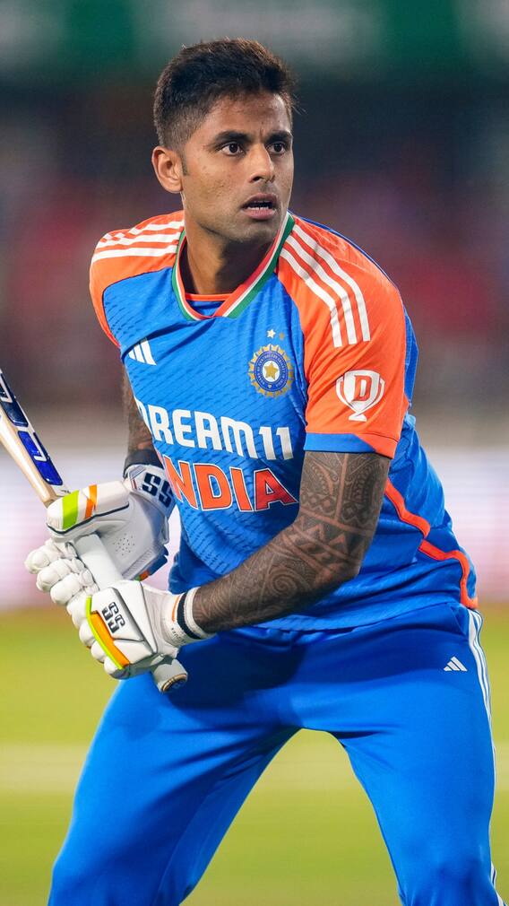 इंग्लैंड के खिलाफ सबसे ज्यादा टी20 रन बनाने वाले टॉप-10 भारतीय बल्लेबाज