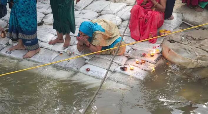તેમણે કહ્યું કે મહિનાભર ચાલનારા કલ્પવાસનો પણ આજે પોષ પૂર્ણિમાથી પ્રારંભ થયો છે. આ સમયગાળા દરમિયાન, લોકો એક મહિના સુધી દિવસમાં ત્રણ વખત ગંગા સ્નાન કરે છે અને તપસ્યાનું જીવન જીવે છે અને ભગવાનની ભક્તિમાં ડૂબેલા રહે છે.