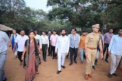 Eknath Shinde : कोयना पात्रातील बोटीसाठी स्वतंत्र नियमावली तयार करा, नवीन पर्यटन विकासासाठीच्या कामांना गती द्या; एकनाथ शिंदेंचे निर्देश