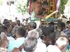 கரூர் பசுபதீஸ்வரர் கோயிலில் ஆருத்ரா தரிசனத்தை தொடர்ந்து மட்டையடி திருவிழா