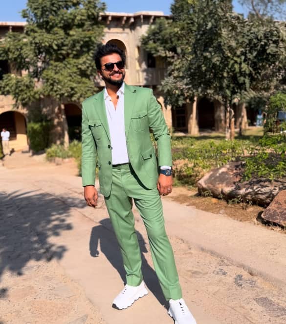 बता दें कि सुरेश रैना जब 'आप की अदालत' में आए तो उनसे अभिनेत्री के साथ उनके कथित अफेयर के बारे में भी सवाल किया गया और क्रिकेटर उनके जिक्र पर शरमाते नजर आए. उन्होंने इस रिश्ते को खारिज नहीं किया था, जिससे अफवाहें और पुख्ता हो गईं थीं.
