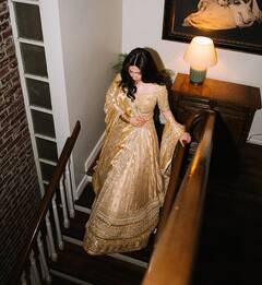 Mahira Khan Dazzles In A Timeless Golden Lehenga By Manish Malhotra, SEE PICS