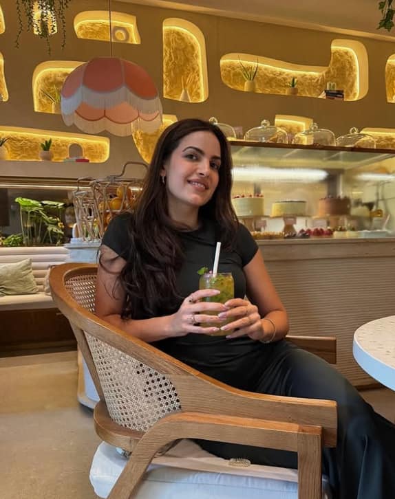 लेकिन अब वो इंडिया में ही हैं. अक्सर उन्हें स्पॉट किया जाता है. नताशा अपने प्रोफेशनल और पर्सनल लाइफ पर फोकस कर रही हैं.