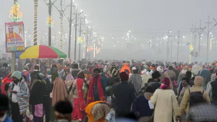 મહાકુંભ મેળામાં આવેલા જાપાનના ભક્ત મસાજીએ પણ પોતાના અનુભવો શેર કર્યા. તેમણે કહ્યું કે હું બીજી વખત મહાકુંભ મેળામાં આવ્યો છું અને અહીં આવીને મને ખૂબ જ આનંદ થઈ રહ્યો છે, જેને હું શબ્દોમાં વ્યક્ત કરી શકતો નથી.