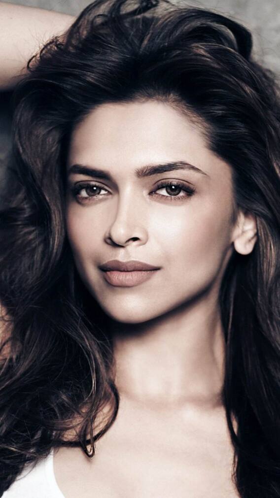 दीपिका पादुकोण ने दी हैं 100 करोड़ कमाने वाली ये 15 फिल्में