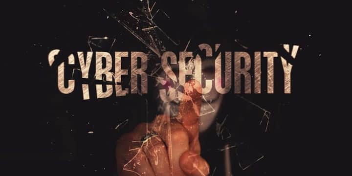 नेशनल साइबर क्राइम रिपोर्टिंग पोर्टल (www.cybercrime.gov.in) पर जाकर शिकायत दर्ज करें. इसमें आपको धोखाधड़ी की पूरी जानकारी देनी होगी, जैसे कि घटना का समय, ट्रांजेक्शन आईडी, और अन्य संबंधित दस्तावेज. अपनी शिकायत के समर्थन में स्थानीय पुलिस स्टेशन में एफआईआर दर्ज कराएं.