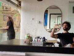 Hrithik Roshan Luxury House : सी फेसिंग बाल्कनी, रॉयल बेडरुम; हृतिक रोशनच्या 100 कोटींच्या आलिशान घराचे INSIDE PHOTO एकदा पाहाच