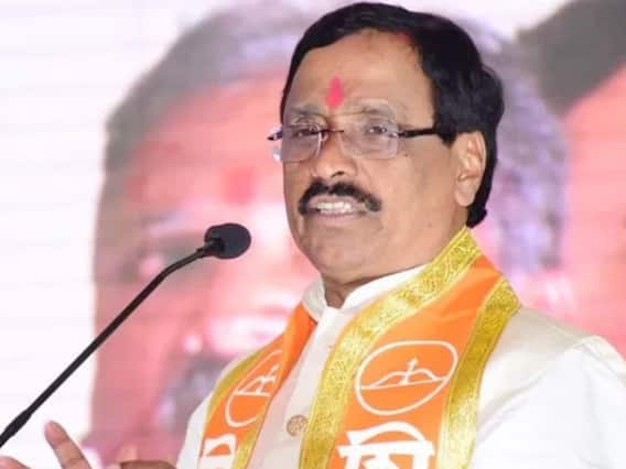 तब्बल 60 लाख लाडक्या बहिणी बाद ठरणार, राऊतांचा दावा, तुमचंही नाव बाद होणार?