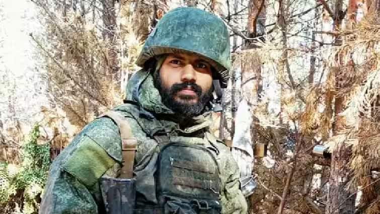 russia-ukraine-war-kerala-youth-fighting-in-russian-army-dead-mea-says-working-for-get-back-the-dead-body Russia Ukraine War: રશિયા-યુક્રેન યુદ્ધમાં ભારતીય નાગરિકનું મોત, વિદેશ મંત્રાલયે કહ્યું- 'તમામને તાત્કાલિક મુક્ત કરો'
