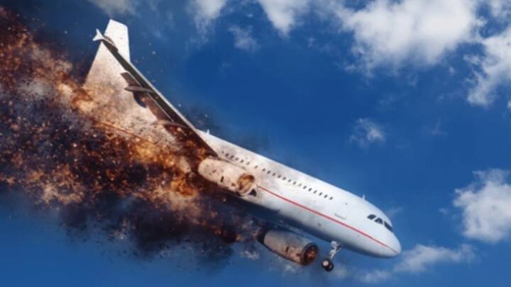 लॉस रोडियोस एयरपोर्ट पर 27 मार्च 1977 को हुए विमान हादसे को दुनिया के सबसे बड़े विमान दुर्घटनाओं में गिना जाता है. पैन एयर और केएलएम एयरलाइंस के विमानों की टक्कर में 583 लोगों की मौत हुई थी.