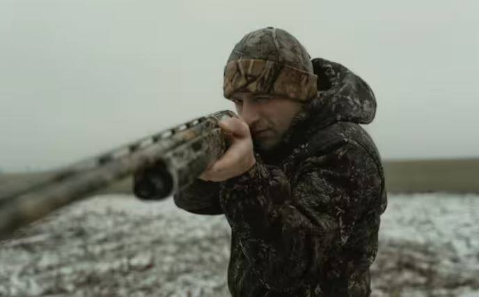 ਹੁਣ ਇਸ ਸਵਾਲ 'ਤੇ ਵਾਪਸ ਆਉਂਦੇ ਹਾਂ ਕਿ ਕਿਸ ਵਿਅਕਤੀ ਨੂੰ ਸਭ ਤੋਂ ਵੱਧ ਗੋਲੀਆਂ ਲੱਗੀਆਂ ਸਨ ਅਤੇ ਉਹ ਅਜੇ ਵੀ ਜ਼ਿੰਦਾ ਹੈ? ਰਿਪੋਰਟਾਂ ਦੇ ਅਨੁਸਾਰ, 1995 ਵਿੱਚ, ਉੱਤਰੀ ਕੈਰੋਲੀਨਾ ਦੇ ਕੇਨੀ ਵੌਨ ਨਾਮ ਦੇ ਇੱਕ ਵਿਅਕਤੀ ਨੂੰ ਲਗਭਗ 20 ਗੋਲੀਆਂ ਮਾਰੀਆਂ ਗਈਆਂ ਸਨ।