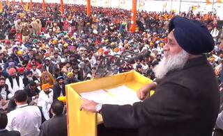 Punjab News: ਸੁਖਬੀਰ ਨੇ ਸਟੇਜ ਤੋਂ ਗਿਣਾਏ ਬਾਦਲ ਪਰਿਵਾਰ ਦੇ 'ਗੁਨਾਹ' ? ਭਾਵੁਕ ਹੋ ਕਿਹਾ-ਜੇ ਪਿਤਾ ਤੋਂ ਹੋਈ ਕੋਈ ਗ਼ਲਤੀ ਤਾਂ ਮੇਰੀ ਝੋਲੀ ਪਾ ਦਿਓ, ਦੇਖੋ ਵੀਡੀਓ