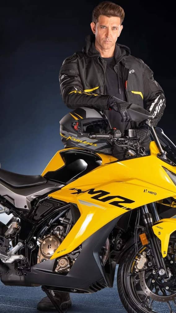 ऋतिक रोशन के पास है ये डिग्री