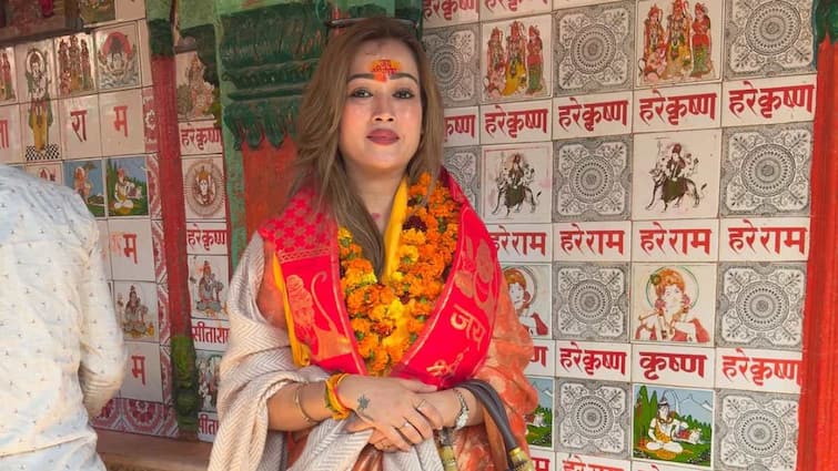 Followers increased by more than 3 lakh in a day! Know who is Harsha Richhariya who created an uproar on social media