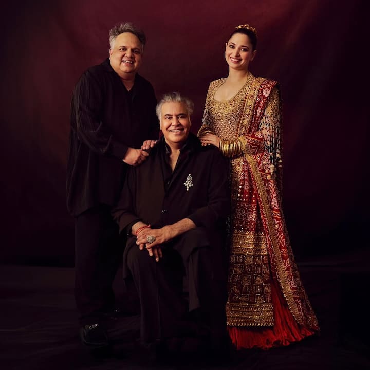 Crushed silk has been a hallmark of Abu Jani Sandeep Khosla’s designs for over three decades. In a press statement, the designers elaborated on their signature fabric, saying, “Pure silk has a natural element of starch in it, and it is this very detail that enables the crushed fabric to retain its texture. We have always and only used the purest of all materials for our creations.”