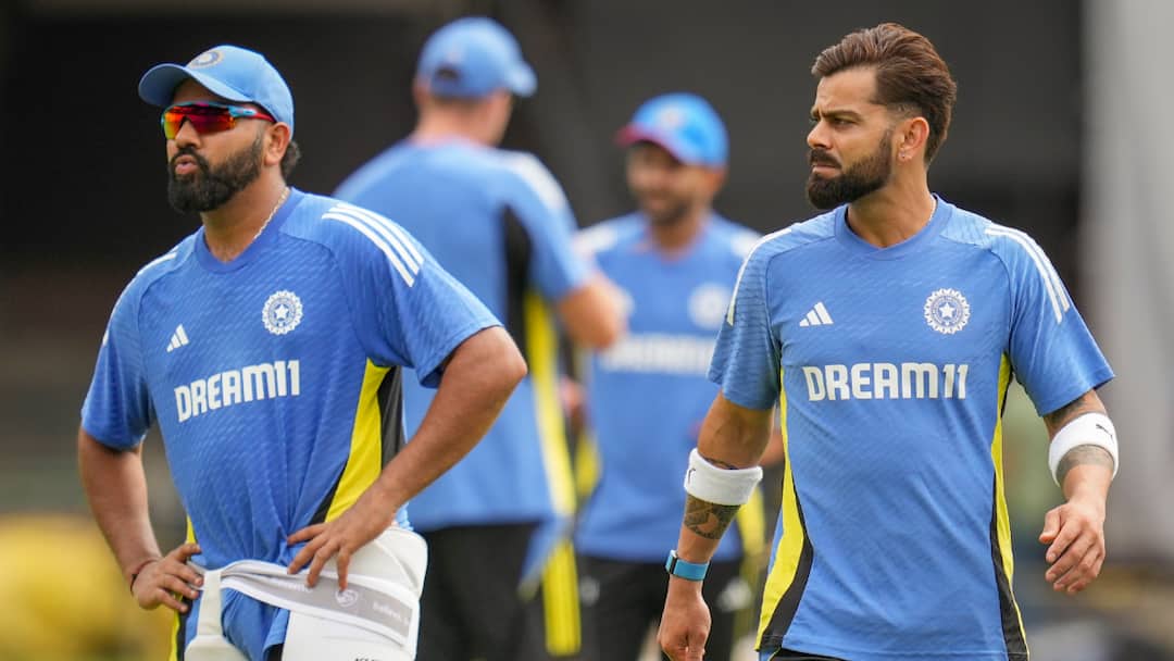 विराट कोहली-रोहित शर्मा के रिटायरमेंट की अटकलों पर कपिल देव ने दिया चौंकाने वाला बयान, जानें क्या बोले Kapil Dev Former Indian Cricketer reaction or statement on Rohit Sharma and Virat Kohli retirement buzz विराट कोहली-रोहित शर्मा के रिटायरमेंट की अटकलों पर कपिल देव ने दिया चौंकाने वाला बयान, जानें क्या बोले