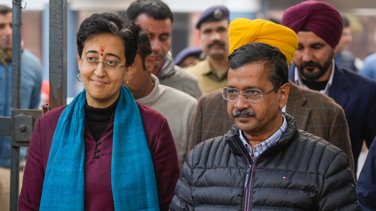 Atishi Nomination: कालकाजी सीट से CM आतिशी ने भरा नामांकन, बोलीं- ‘लोगों से मुझे…’