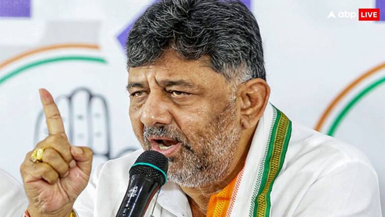 11 JDS Legislators Join Congress in Karnataka Political Turmoil and Defection in the State Assembly  DK shivakumar Karnataka Politics: कर्नाटक में सियासी भूचाल! सरकार गिराएंगे डीके शिवकुमार?