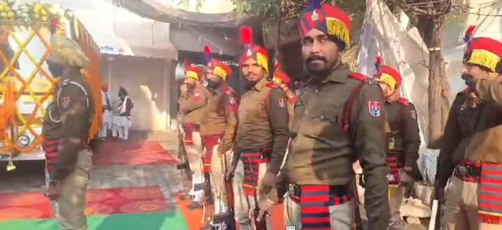 ਇਸ ਮਗਰ ਕੀਰਤਨ ਵਿੱਚ ਗਤਕਾ ਪਾਰਟੀ ਵੱਲੋਂ ਵੀ ਆਪਣੇ ਗਤਕੇ ਦੇ ਜੌਹਰ ਦਿਖਾਏ ਜਾਣਗੇ।