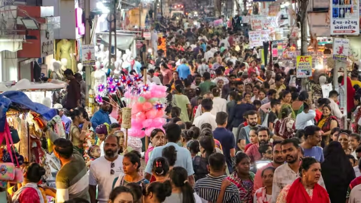 Delhi: आचार संहिता लागू होने के बाद मुश्किल में व्यापारी, CTI ने की कैश लिमिट बढ़ाने की मांग