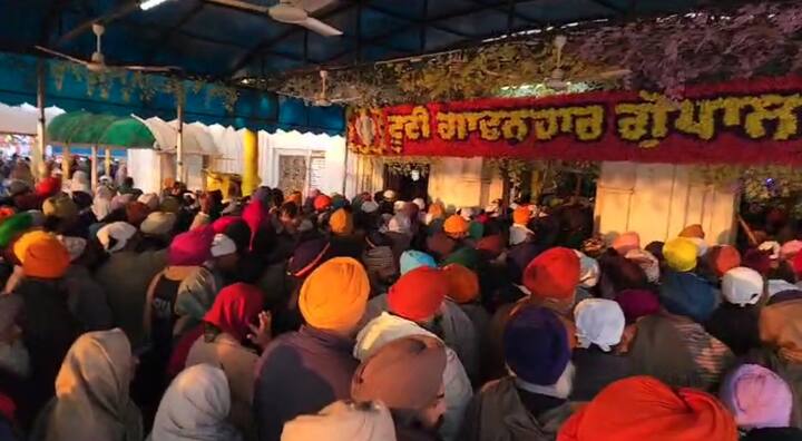 ਇਸ ਨਗਰ ਕੀਰਤਨ ਵਿੱਚ ਸਕੂਲੀ ਬੱਚੇ ਅਤੇ ਫੌਜੀ ਬੈਂਡ ਆਪਣੀ ਮਧੁਰ ਧੁਨਾਂ ਨਾਲ ਸੰਗਤਾਂ ਨੂੰ ਮਨਮੋਹਕ ਨਜ਼ਾਰਾ ਦਿਖਾਉਣਗੇ।