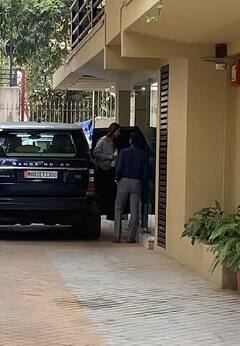 करीना सैफ के पक्के दोस्त: इन सेलेब्स ने निभाई यारी, मुश्किल समय में हर पल दिया साथ