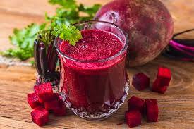 Beetroot brings natural pinkness to the lips. Therefore one should drink beetroot juice or eat beetroot daily. Apart from skin, beetroot is beneficial for overall health. By eating it or drinking its juice, the body is saved from many diseases.