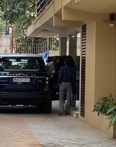 करीना सैफ के पक्के दोस्त: इन सेलेब्स ने निभाई यारी, मुश्किल समय में हर पल दिया साथ