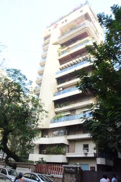 Inside Saif Ali Khan And Kareena Kapoor's Bandra Home Where Actor Was Attacked