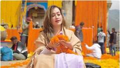 हर्षा रिछारिया ने भगवा पहना तो क्‍या..., विरोध कर रहे सभी संत पर महंत रविंद्र पुरी ने ऐसे की मॉडल की पैरवी