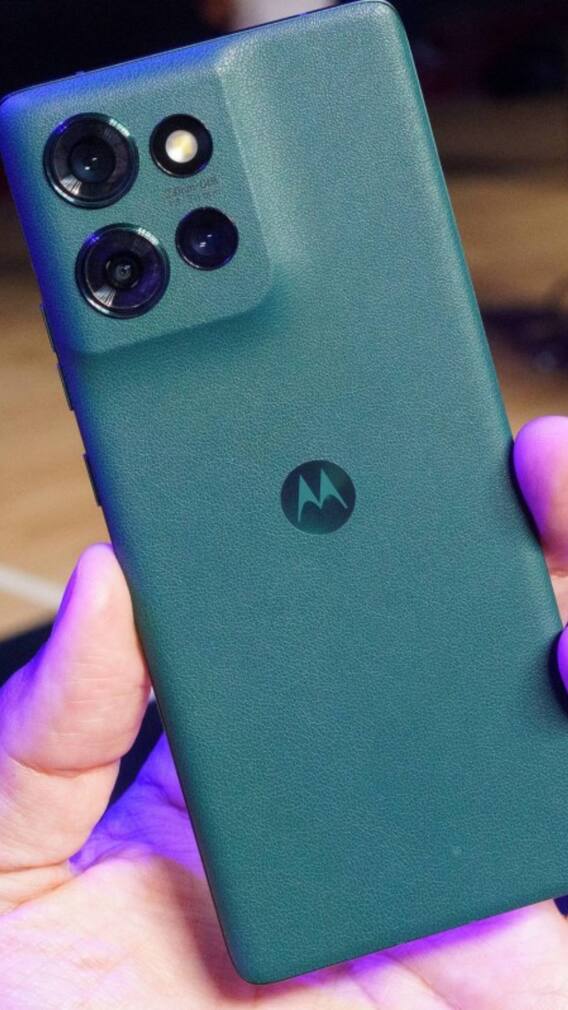 Motorola के 32MP वाले इन 2 फोन पर 5000 रुपये तक की छूट!