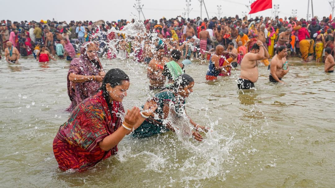 Maha Kumbh Mela 2025 Prayagraj Flight Tickets Airfares Bookings See Multifold Jump   Airfares, Bookings For Prayagraj-Bound Flights See Multifold Jump Amid Maha Kumbh