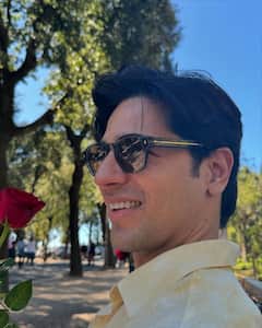 Birthday Boy Sidharth Malhotra Gets Adorable Wishes From 'Soulmate' Kiara Advani; SEE PICS