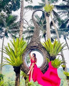 Shama Sikander PHOTO: શમા સિકંદરની વેકેશન તસવીરોએ મચાવી ધમાલ,પિંક ડ્રેસમાં લાગી કમાલ