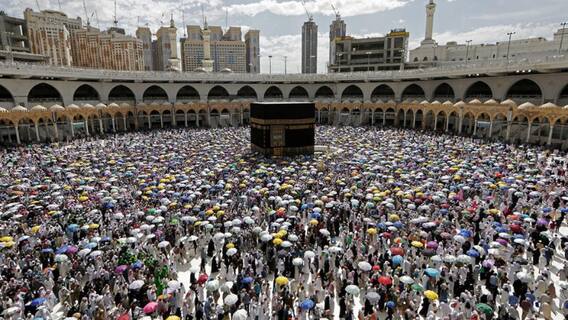 Saudi Arabia Temporarily Bans Visas For India, 13 Other Countries. Know Why