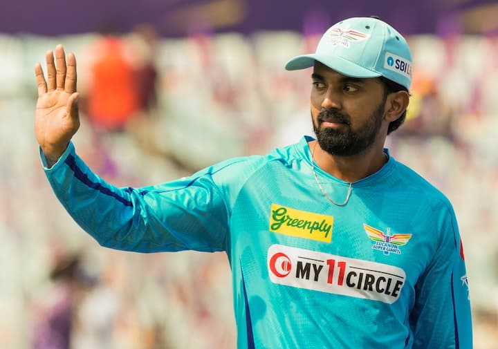 Delhi Capitals had bought KL Rahul in the mega auction of IPL 2025. Rahul was bought by the team for Rs 14 crore. Earlier, Rahul was in Lucknow Super Giants and was also the captain of the team. But it has been difficult to get captaincy in Delhi.