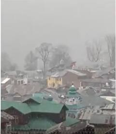 जम्मू कश्मीर के भद्रवाह इलाके में हुई भारी बर्फबारी | ABP NEWS SHORTS