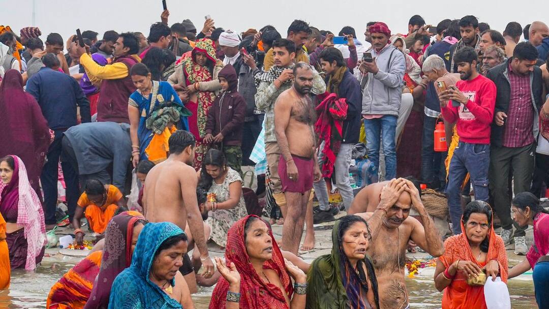 Prayagraj Prohibitory Orders Against Procession Use Of Drone Maha Kumbh 2025 Check Details You Can't Fly Drones In Prayagraj Or Hold Processions During Maha Kumbh: Check All Details