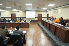 Varanasi News: वाराणसी में सीएम योगी ने काशी विश्वनाथ का किया पूजन, रैन बसेरा पहुंच जानी व्यवस्थाएं, देखें तस्वीरें