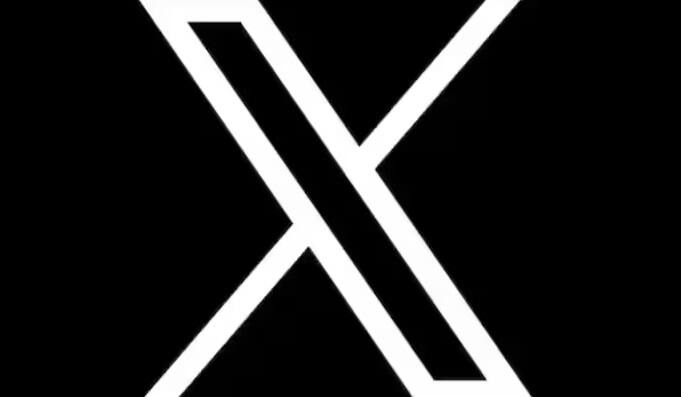 શું તમે જાણો છો કે તમે સોશિયલ મીડિયા પ્લેટફોર્મ એક્સ પરથી દર મહિને સારા પૈસા કમાઈ શકો છો? આ માટે તમારે ફક્ત એક્સ પર બ્લૂ સબ્સ્ક્રિપ્શન ખરીદવું પડશે જે X પ્રીમિયમ તરીકે ઓળખાય છે. તમે એક્સ પર સબ્સ્ક્રિપ્શન મેળવીને અને 500 ફોલોઅર્સ મેળવીને સારી રકમ કમાઈ શકો છો.