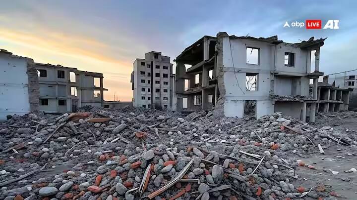 તેમણે કહ્યું કે આ ભૂકંપ એટલો શક્તિશાળી હશે કે મિસિસિપી નદીની દિશા બદલાઈ જશે. તેમણે કહ્યું કે આ આપત્તિ વસંત ઋતુ દરમિયાન આવી શકે છે.