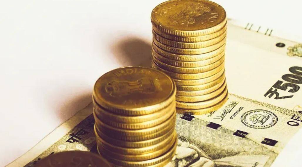 8th Pay Commission Update : வருமா வராதா? மத்திய அரசு ஊழியர்களுக்கான ஊதிய உயர்வு! 8வது சம்பள கமிஷன் எப்போது அமலுக்கு வரும்?